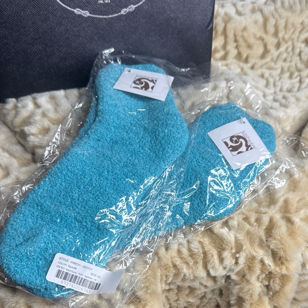 KASHWERE Blue Cozy Socks - Bundle of 2 Socks
